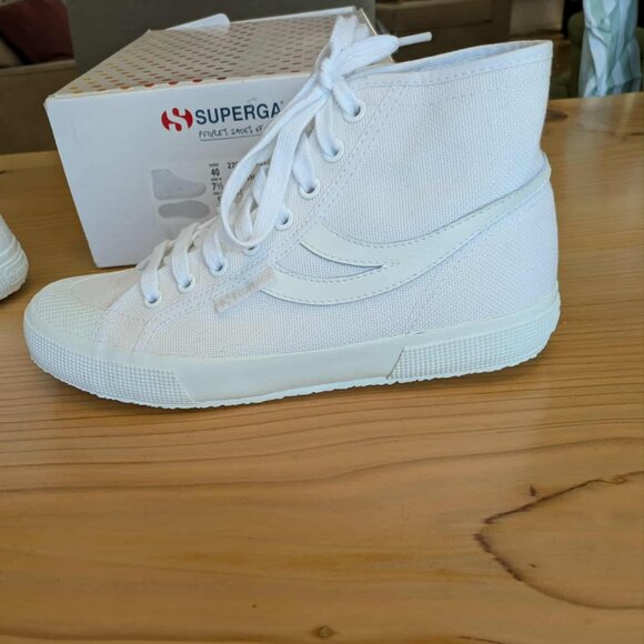Superga High Tops Shoes White Womens 9 | Mens 7.5 Swallow Tail New in Box w Tags - Picture 11 of 12